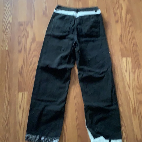 Shein custom black & white jeans size medium - Picture 6 of 7